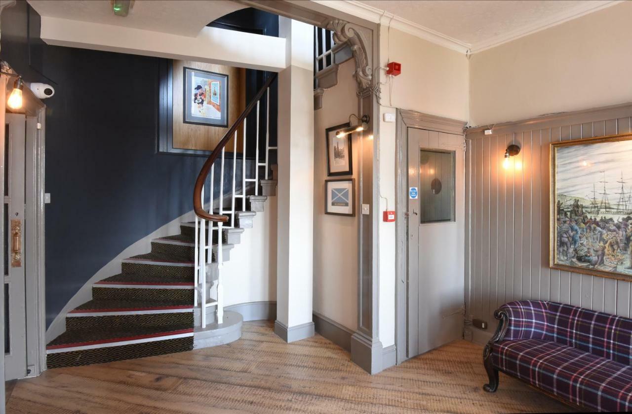 Ardencaple Hotel By Greene King Inns Helensburgh Esterno foto